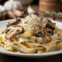 Tagliatelle aux cèpes : la recette italienne crémeuse
